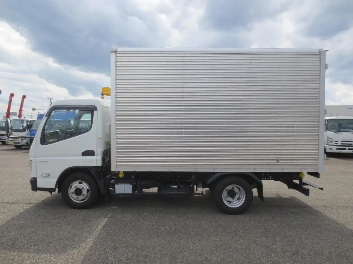 三菱 キャンター 小型 アルミバン 2RG-FEA20 R4の中古トラック画像8