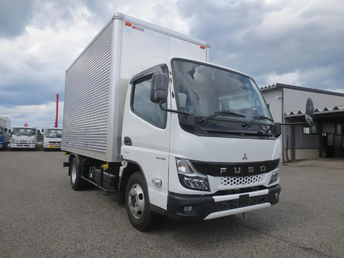 三菱 キャンター 小型 アルミバン 2RG-FEA20 R4の中古トラック画像3