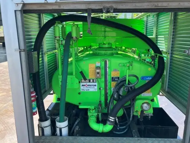 日野 デュトロ 小型 タンク車 バキューム TKG-XZU600Xの中古トラック画像4