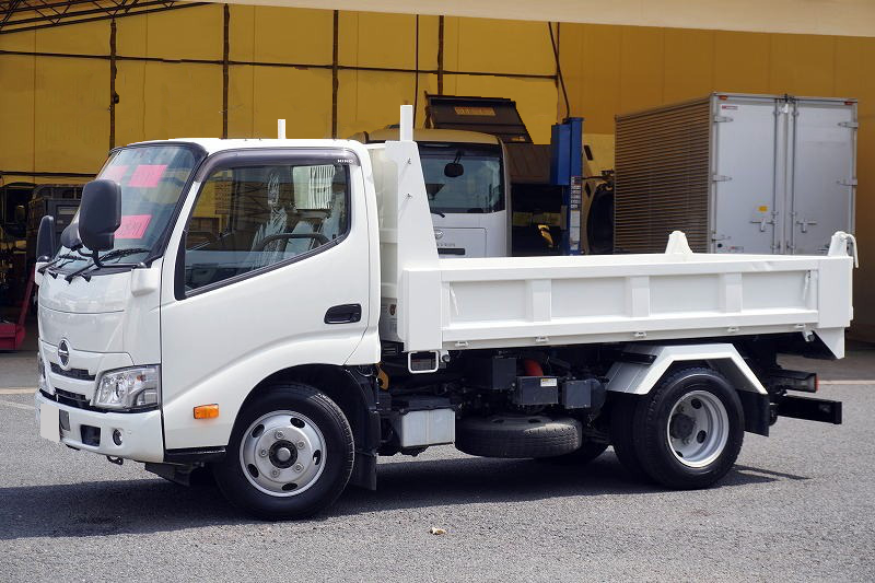 日野 デュトロ 小型 ダンプ ローダー TKG-XZU620T の中古トラック【車両No.126664】