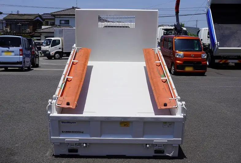 いすゞ エルフ 小型 ダンプ ローダー 強化の中古トラック画像6