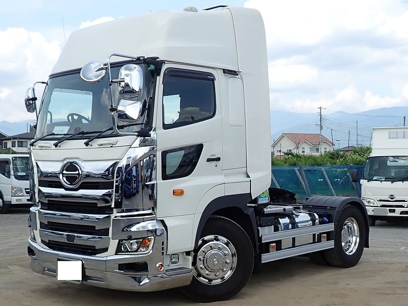 日野 プロフィア 大型 トラクター