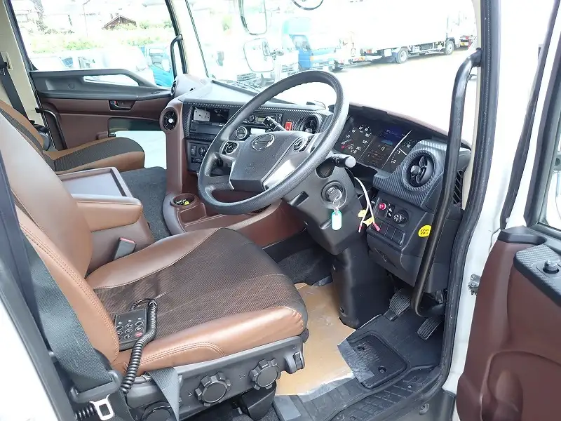 日野 プロフィア 大型 トラクター ハイルーフ 1デフの中古トラック画像11