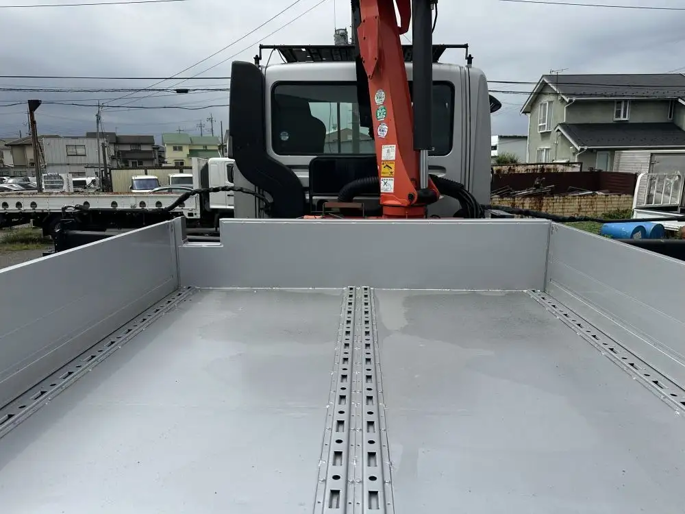 輸入車・その他 輸入車その他 小型 クレーン付 ヒアブ パワーゲートの中古トラック画像6