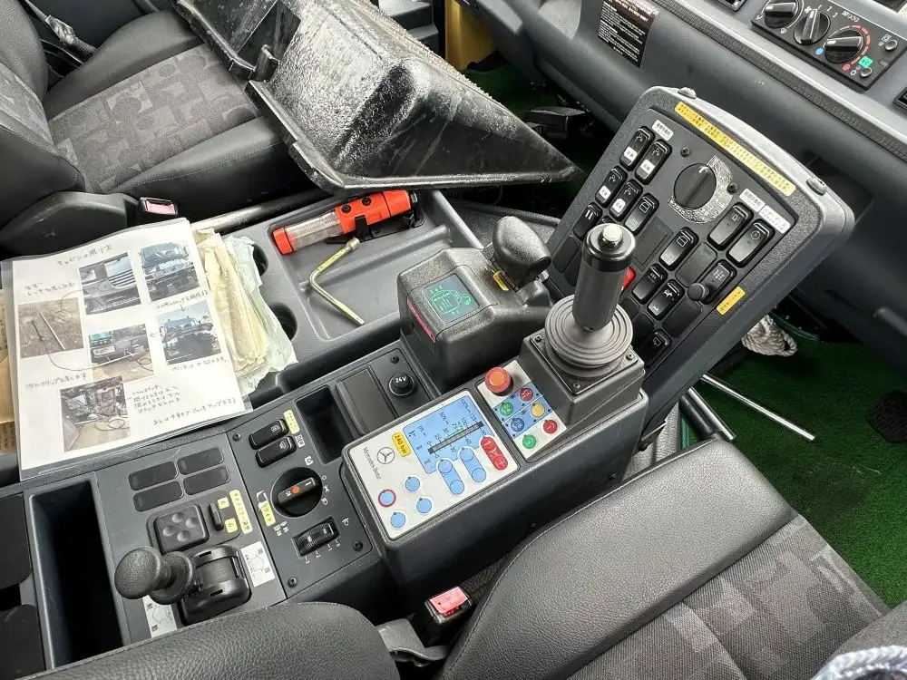 輸入車・その他 輸入車その他 小型 クレーン付 ヒアブ パワーゲートの中古トラック画像18