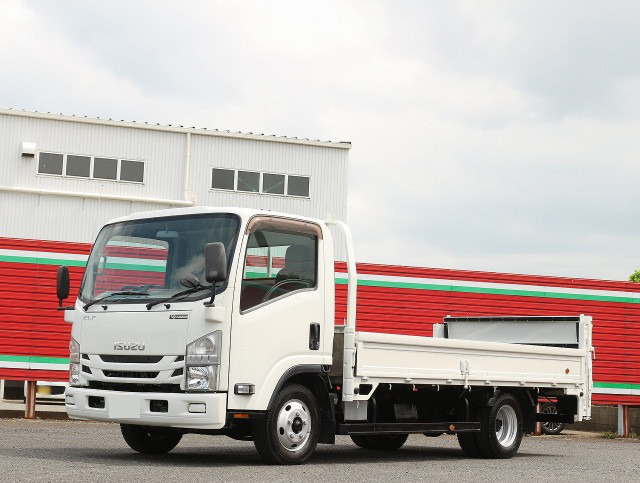 いすゞ エルフ 小型 平ボディ TKG-NNR85AR H26 の中古トラック【車両No.165908】