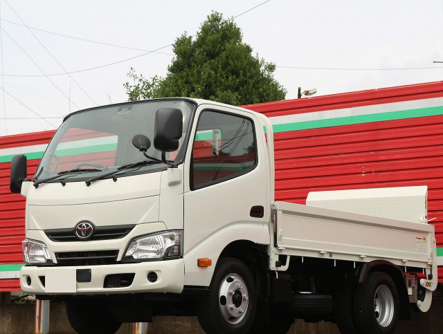 トヨタ トヨエース 小型 平ボディ TKG-XZC605 H30 の中古トラック【車両No.164696】