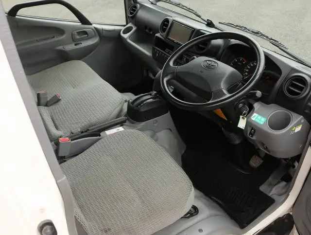 トヨタ トヨエース 小型 平ボディ パワーゲート TPG-XZU605の中古トラック画像12