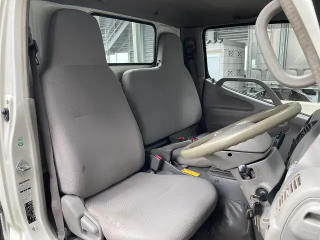 トヨタ トヨエース 小型 平ボディ 床鉄板 BDG-XZU368の中古トラック画像7