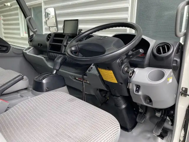 トヨタ ダイナ 小型 平ボディ パワーゲート TPG-XZU712の中古トラック画像10