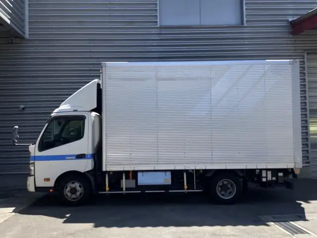 日野 デュトロ 小型 アルミバン パワーゲート TKG-XZU710Mの中古トラック画像3
