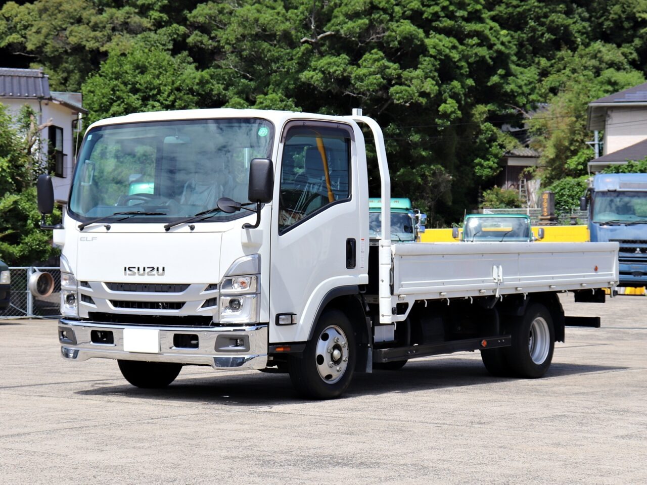 いすゞ エルフ 小型 平ボディ 床鉄板 アルミブロック の中古トラック【車両No.163268】