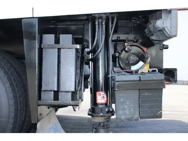 いすゞ エルフ 小型 高所・建柱車 高所作業車 電工仕様の中古トラック画像像17