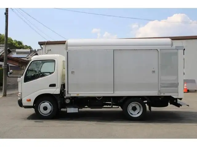 日野 デュトロ 小型 アルミバン ボトルカー サイドドアの中古トラック画像3