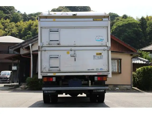 日野 デュトロ 小型 アルミバン ボトルカー サイドドアの中古トラック画像4