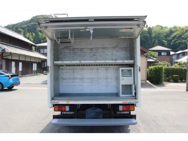 日野 デュトロ 小型 アルミバン ボトルカー サイドドアの中古トラック画像5