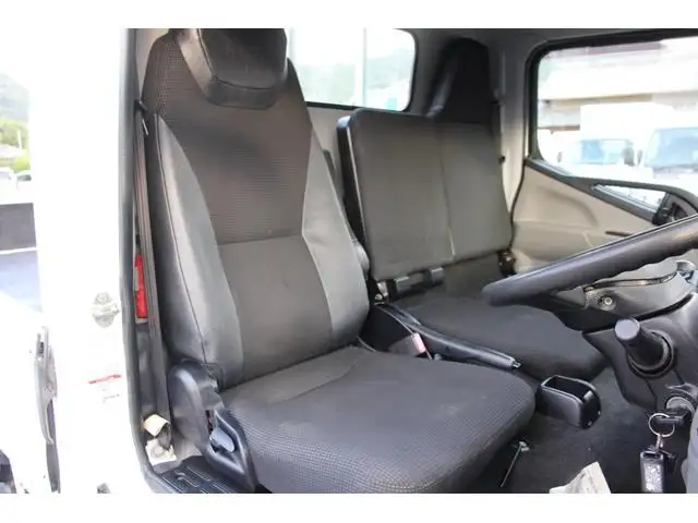 三菱 キャンター 小型 平ボディ  H29の中古トラック画像7