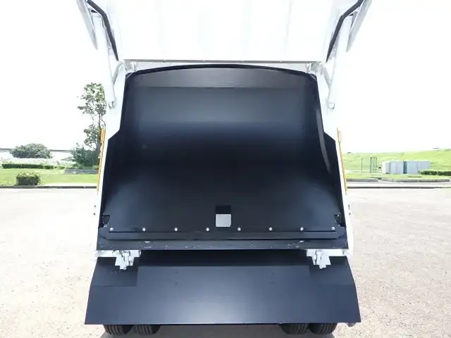 三菱 キャンター 小型 パッカー車 プレス式 2RG-FEAV0の中古トラック画像9