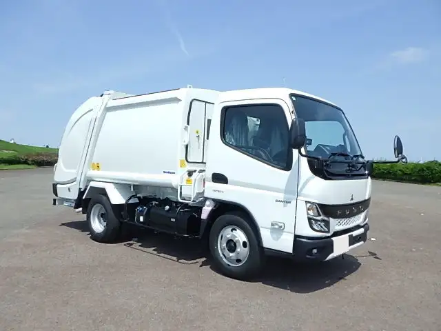 三菱 キャンター 小型 パッカー車 プレス式 2RG-FEAV0の中古トラック画像2