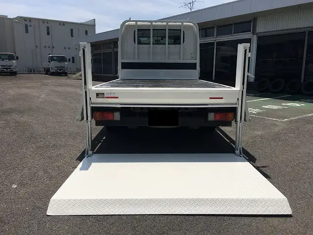 日野 デュトロ 小型 平ボディ Wキャブ パワーゲートの中古トラック画像6