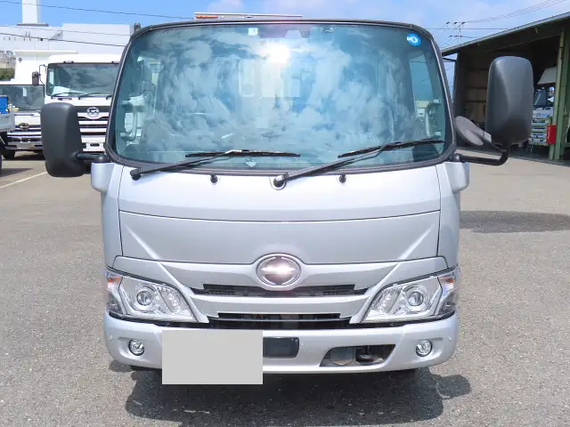 日野 デュトロ 小型 平ボディ 2RG-XZU605M R3の中古トラック画像2