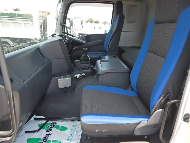 いすゞ ギガ 大型 トラクター ハイルーフ 1デフの中古トラック画像10