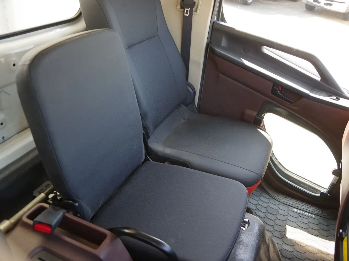 日野 レンジャー 中型/増トン ダンプ Lゲート コボレーンの中古トラック画像11