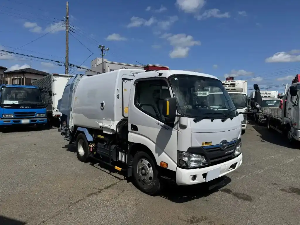 日野 デュトロ 小型 パッカー車 プレス式 TSG-XKU600Xの中古トラック画像2