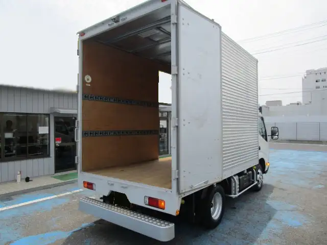 日野 デュトロ 小型 アルミバン サイドドア 2RG-XZU605Mの中古トラック画像6
