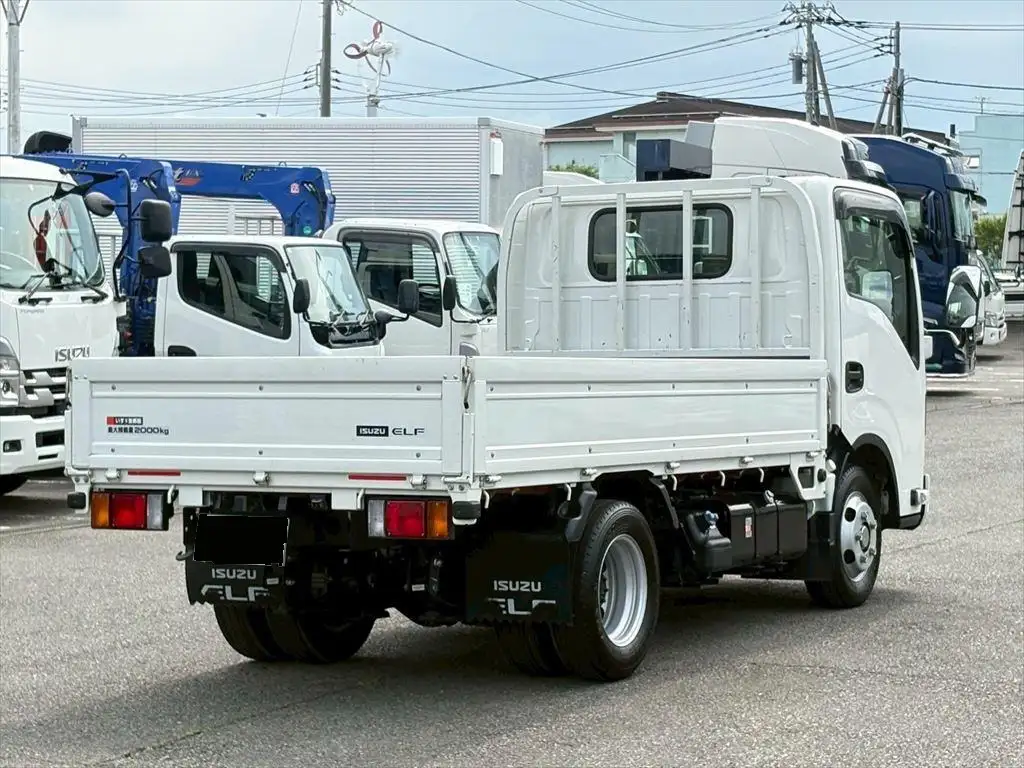 いすゞ エルフ 小型 平ボディ 2TG-NJR88AF R5の中古トラック画像3