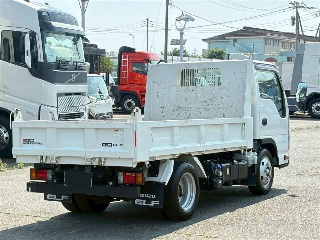 いすゞ エルフ 小型 ダンプ 2RG-NKR88AD R5の中古トラック画像3