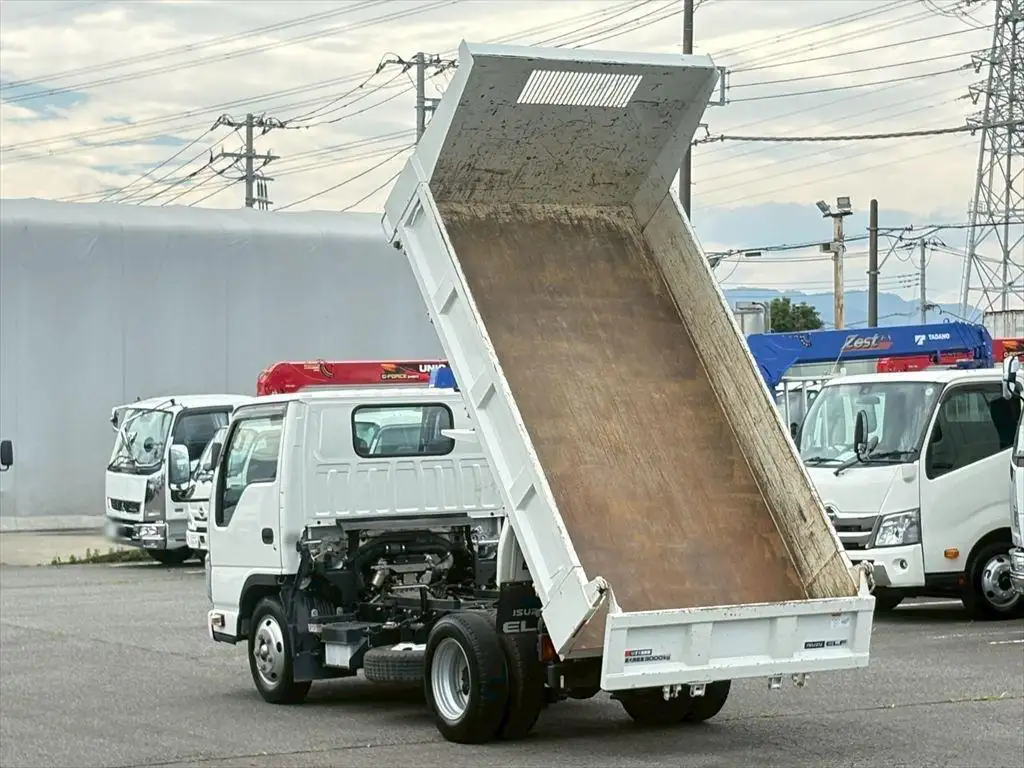 いすゞ エルフ 小型 ダンプ 2RG-NKR88AD R5の中古トラック画像6