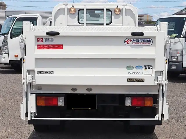 トヨタ ダイナ 小型 平ボディ パワーゲート 床鉄板の中古トラック画像4
