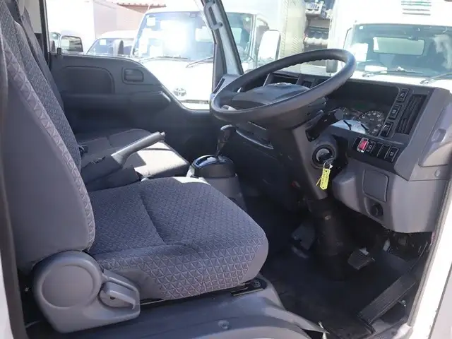 日産 アトラス 小型 平ボディ 2RG-AHR88A R2の中古トラック画像11