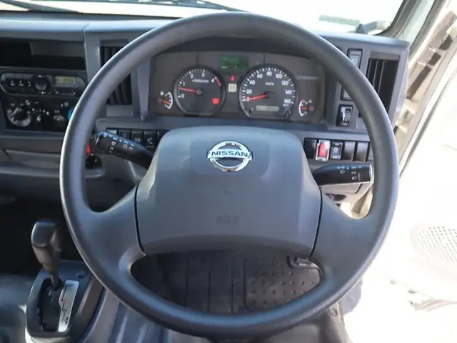 日産 アトラス 小型 平ボディ 2RG-AHR88A R2の中古トラック画像13