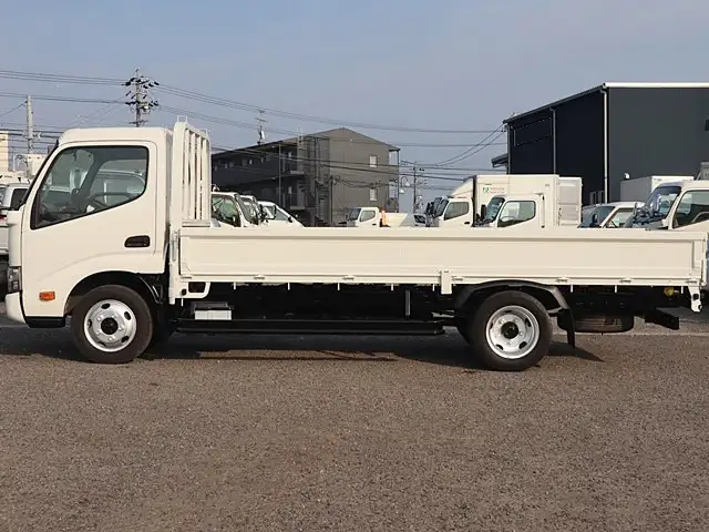 トヨタ トヨエース 小型 平ボディ TPG-XZC655 H29の中古トラック画像5