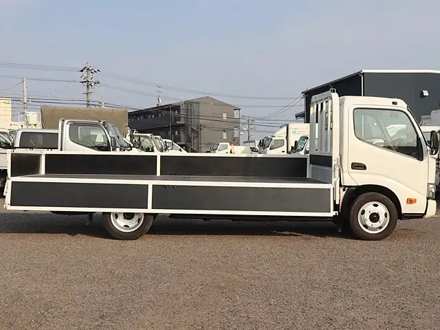 トヨタ トヨエース 小型 平ボディ TPG-XZC655 H29の中古トラック画像6