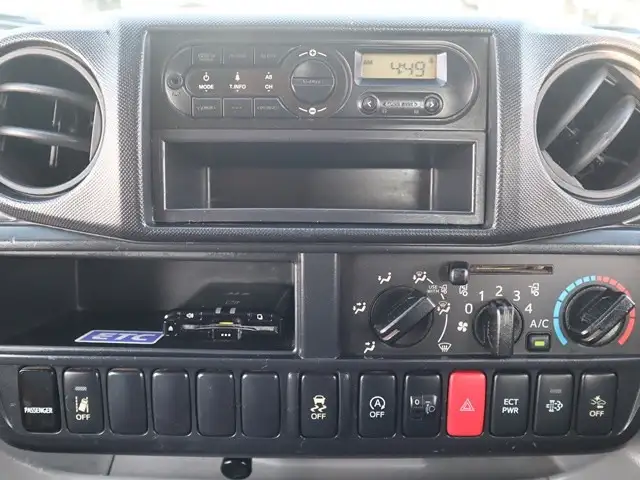トヨタ トヨエース 小型 平ボディ TPG-XZC655 H29の中古トラック画像15
