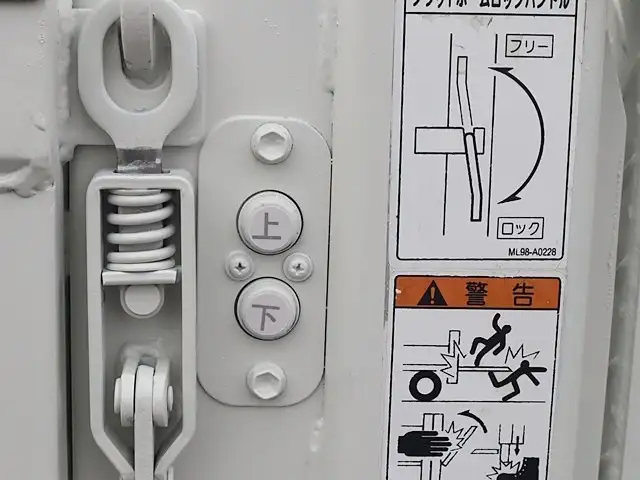 トヨタ ダイナ 小型 平ボディ パワーゲート 床鉄板の中古トラック画像10