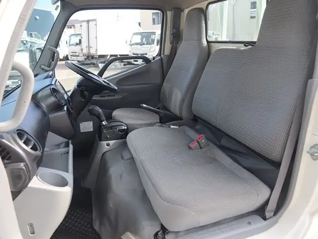トヨタ ダイナ 小型 平ボディ パワーゲート 床鉄板の中古トラック画像12
