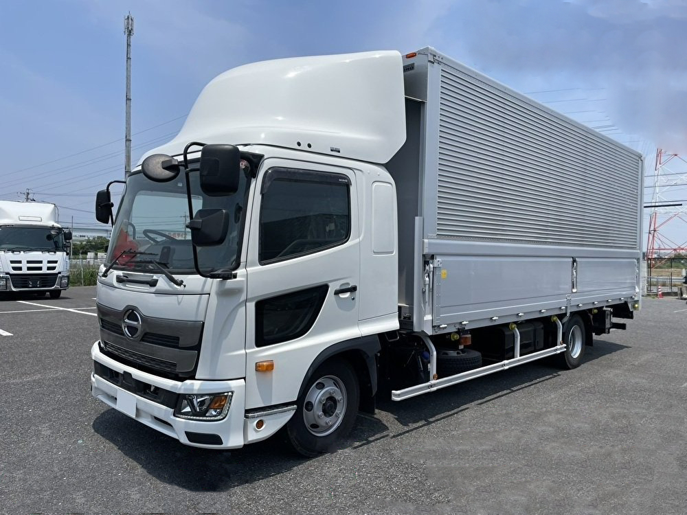 日野 レンジャー 中型/増トン ウイング エアサス ベッド の中古トラック【車両No.179581】