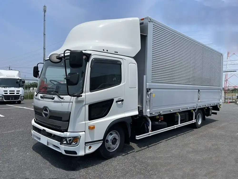 日野 レンジャー 中型/増トン ウイング パワーゲート エアサスの中古トラック画像1