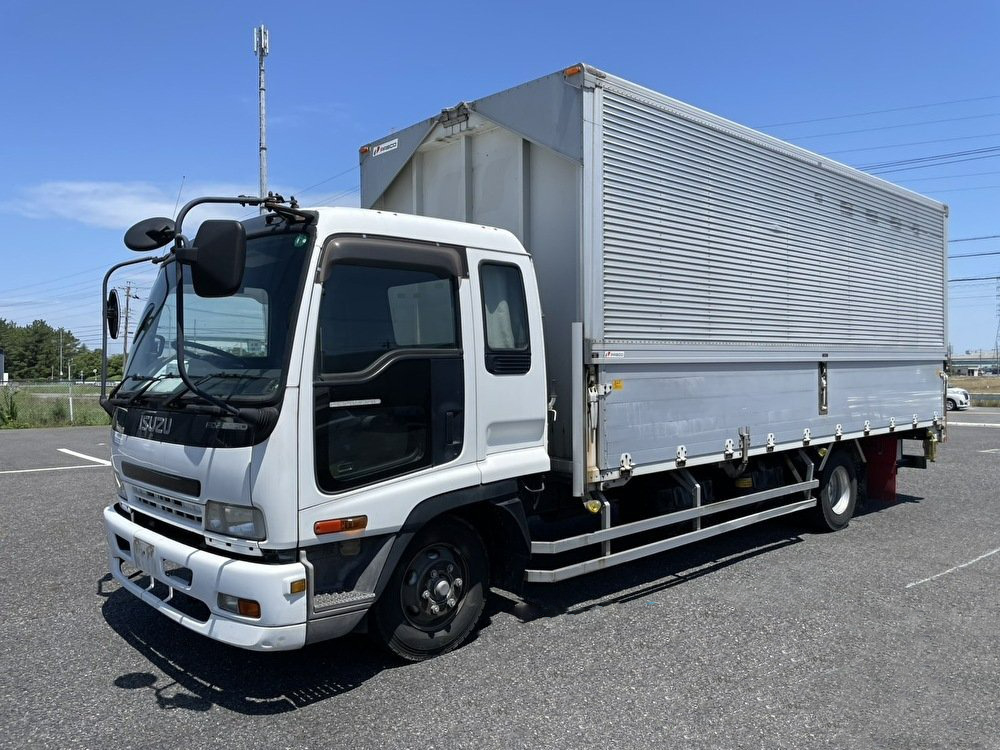 いすゞ フォワード 中型/増トン ウイング センターローラー ベッド の中古トラック【車両No.179656】