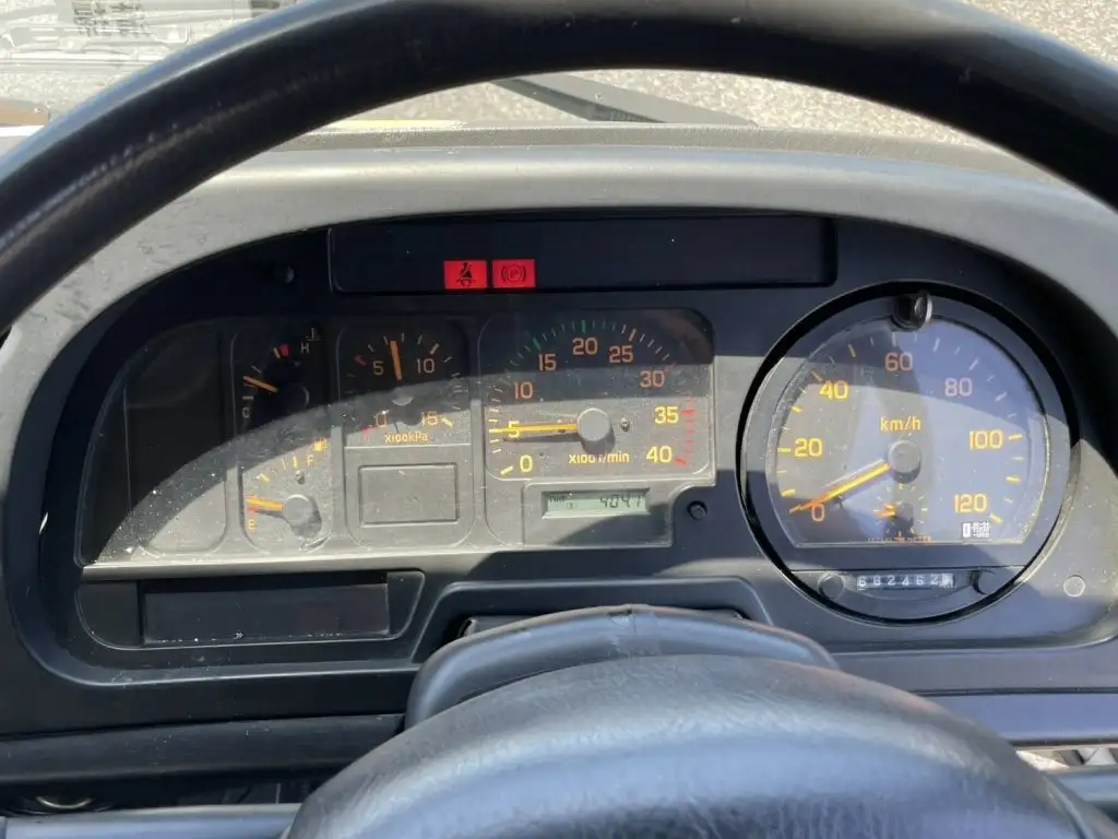 いすゞ フォワード 中型/増トン ウイング ベッド PA-FRR34L4の中古トラック画像16