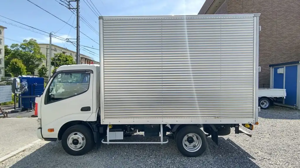 日野 デュトロ 小型 アルミバン 2RG-XZC605M R2の中古トラック画像8