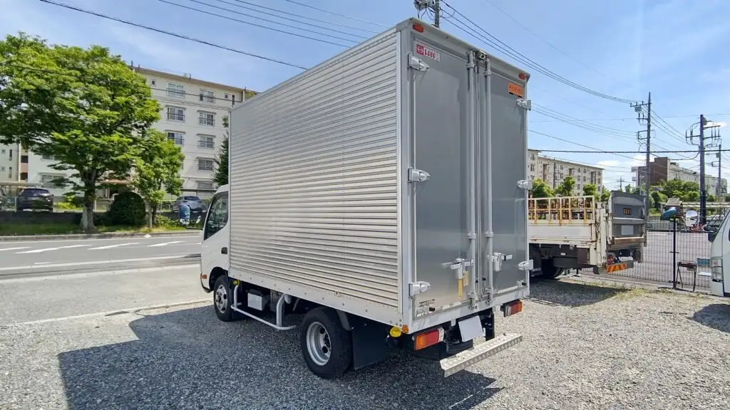 日野 デュトロ 小型 アルミバン 2RG-XZC605M R2の中古トラック画像7