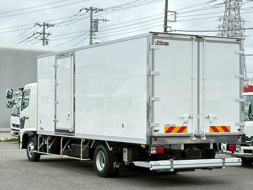 日野 レンジャー 中型/増トン 冷凍冷蔵 低温 パワーゲートの中古トラック画像4