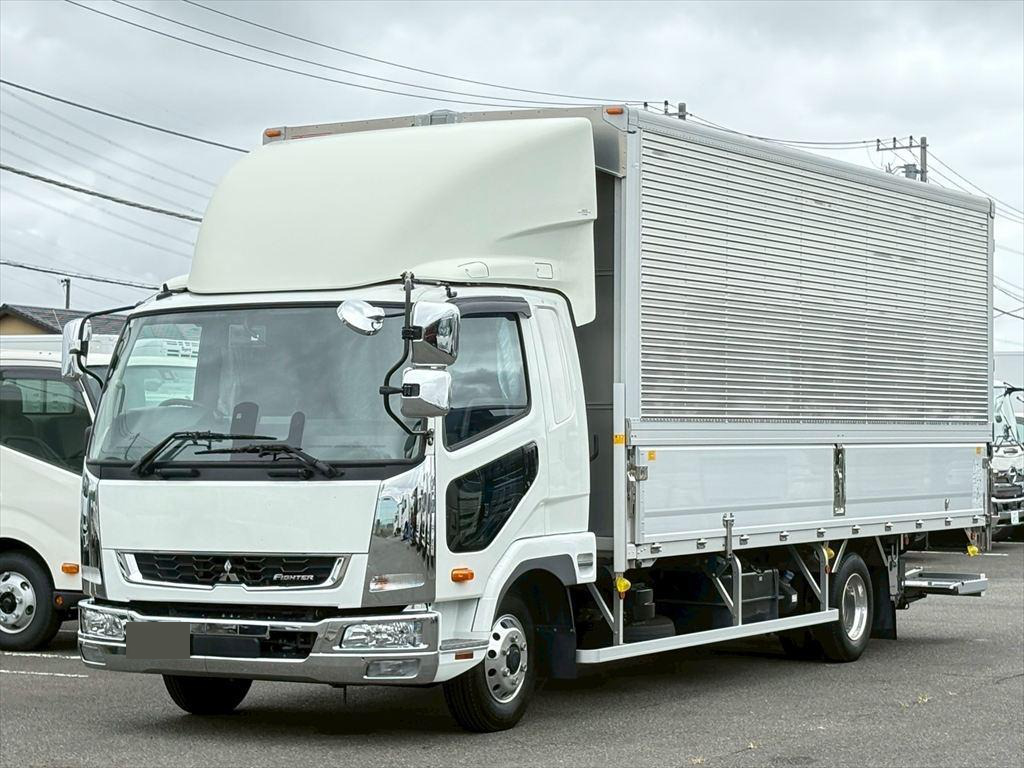 三菱 ファイター 中型/増トン ウイング 床鉄板 ベッド の中古トラック【車両No.126600】