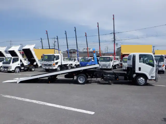 いすゞ エルフ 小型 車両重機運搬 ラジコン ウインチの中古トラック画像4