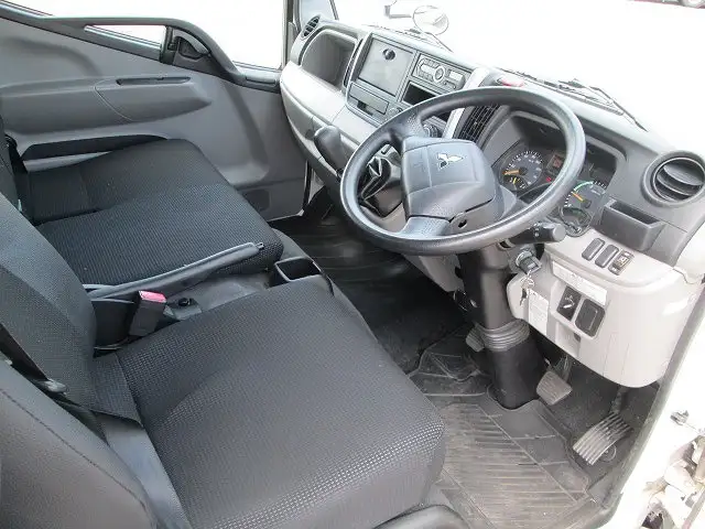 三菱 キャンター 小型 アルミバン TPG-FEA20 H29の中古トラック画像8